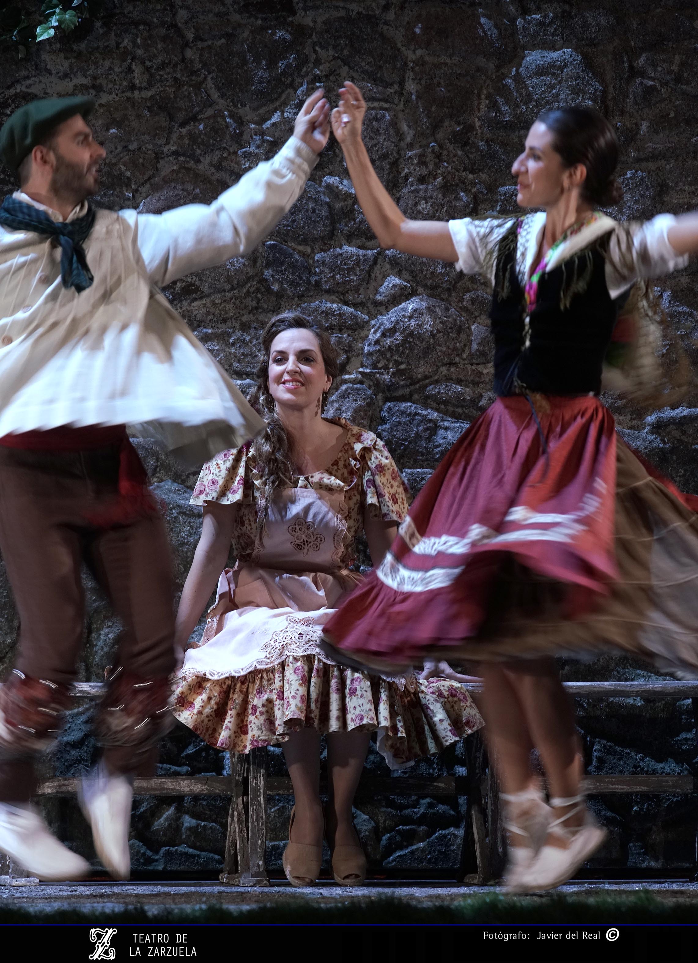 el-caserÍo_5d97acb0ce28a