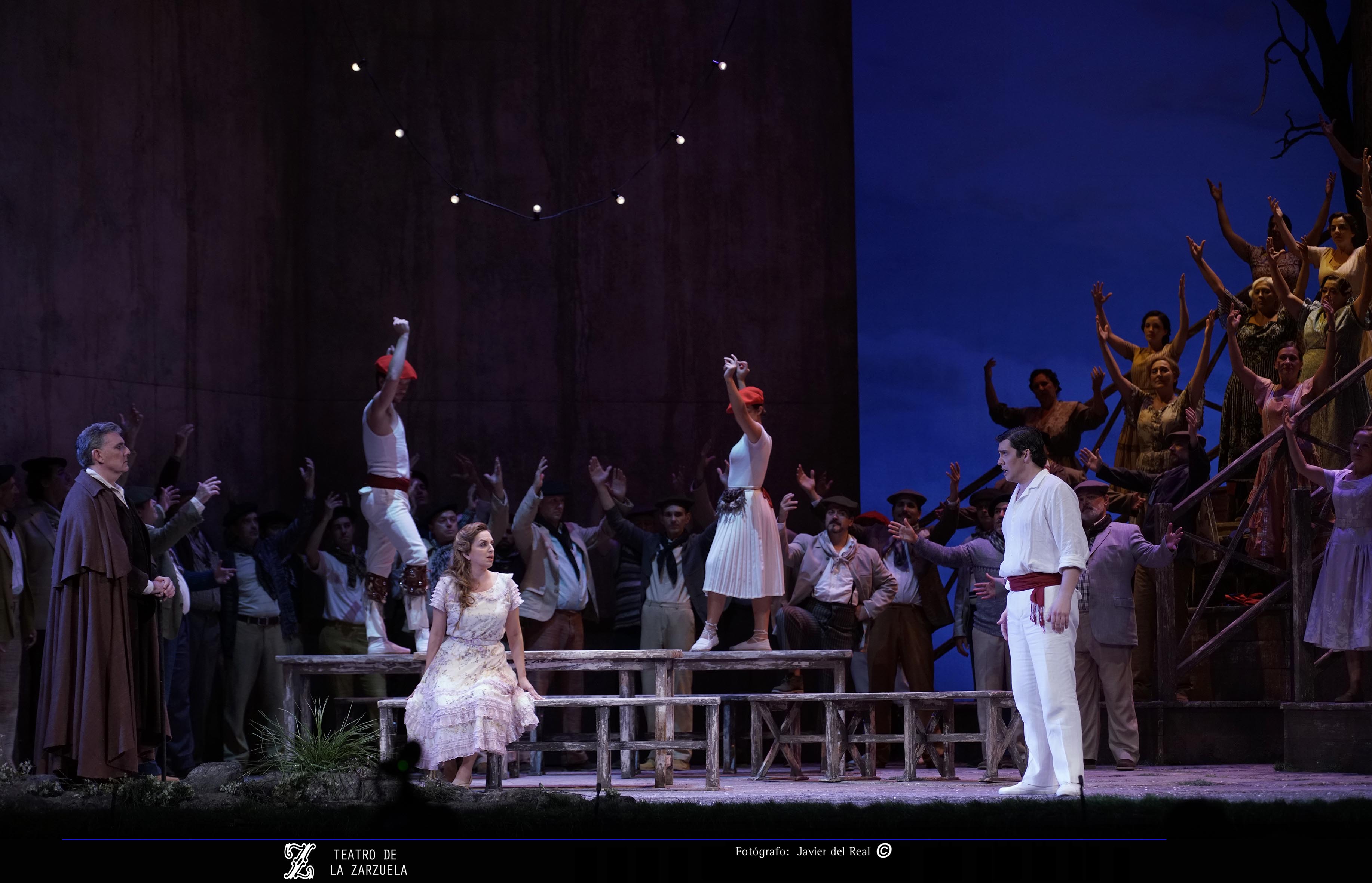 el-caserÍo_5d97acb149f8f