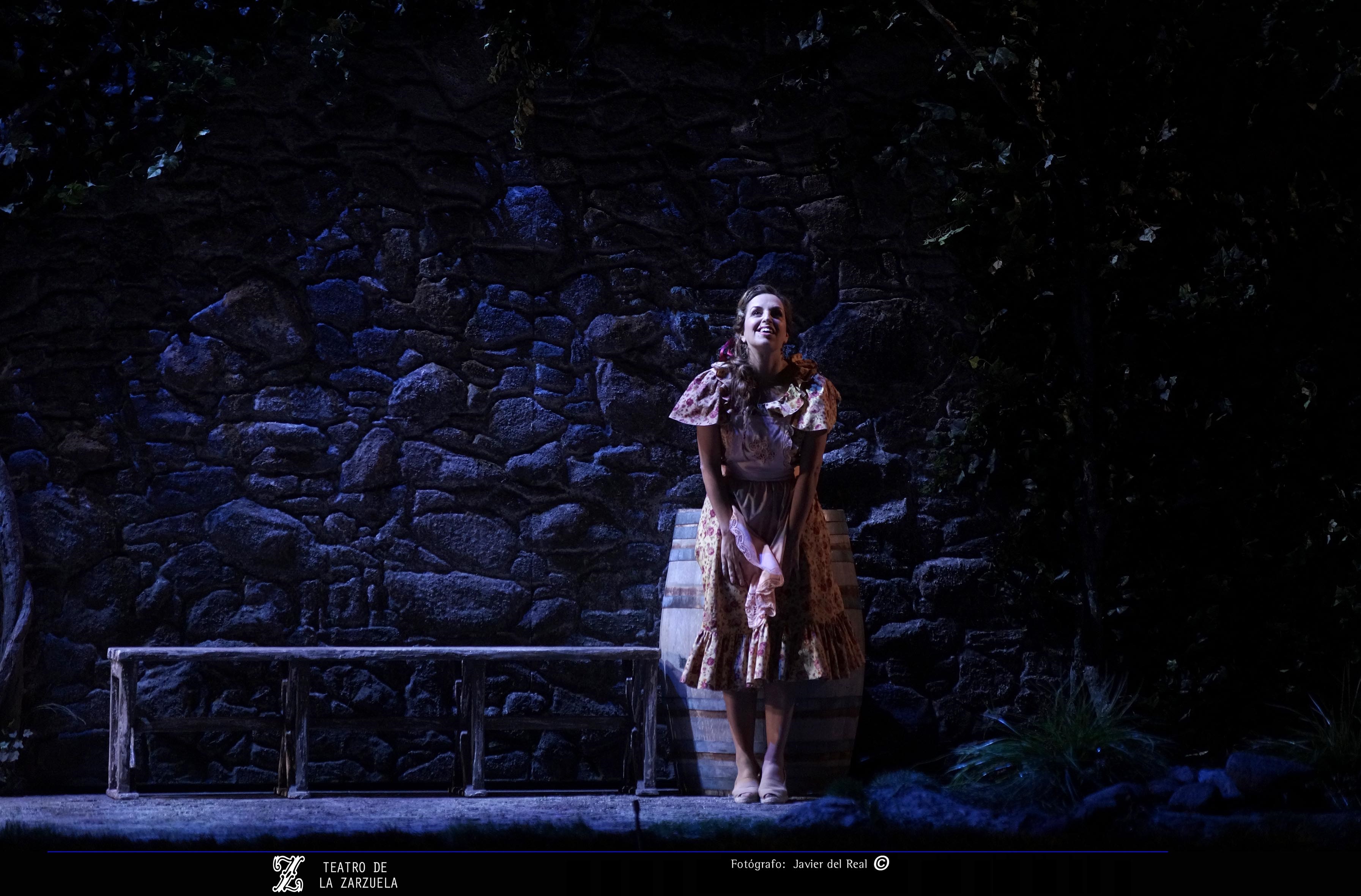 el-caserÍo_5d97acb185027